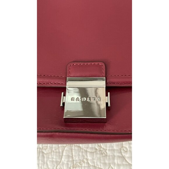 Radley $238 Newton Medium Flap Leather Burgundy Shoulder Bag NWT - Picture 3 of 8